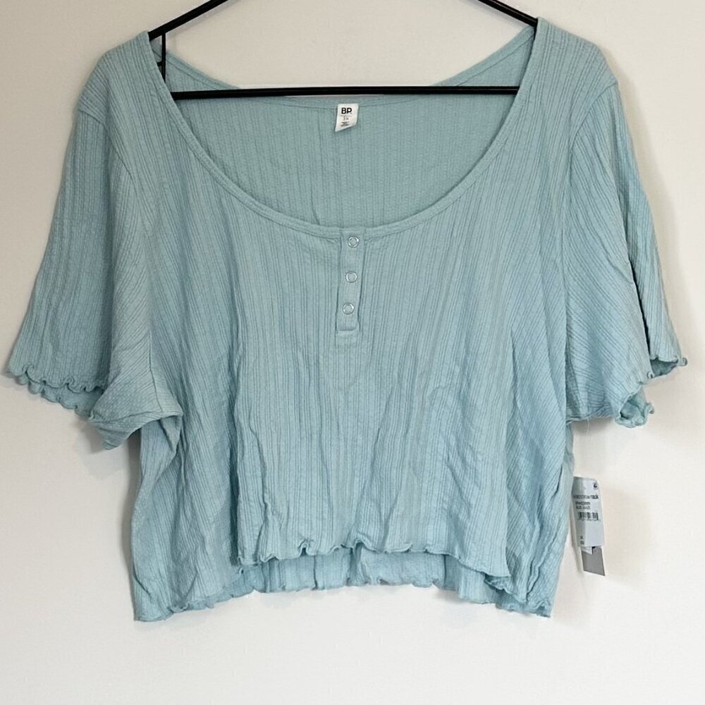 NWT BP by Nordstrom Light Blue Pointelle Rib Cropped Short Sleeved Henley - 3X